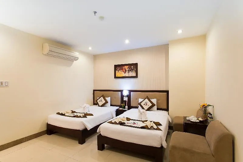 Hoang Sa Hotel Da Nang 3*,